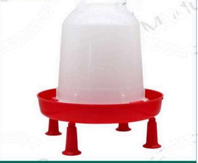 Bebedero 10L M071